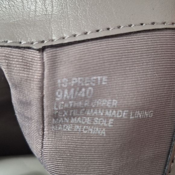 1.State Academia Classic Preete Light Gray Soft Suede Preppy Ankle Boots Size 9 - Picture 10 of 11